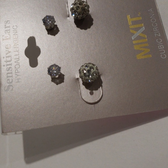 MIXIT Set of 2 Silver-tone Sparkling Crystal Stud Earrings - Women's Jewelry - Picture 5 of 8